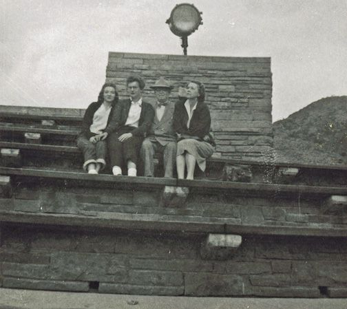 Barb, Linda, Mr Johnson, Marg Hunter at Red Rocks