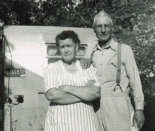 Barb, Pansy & Ed Coates