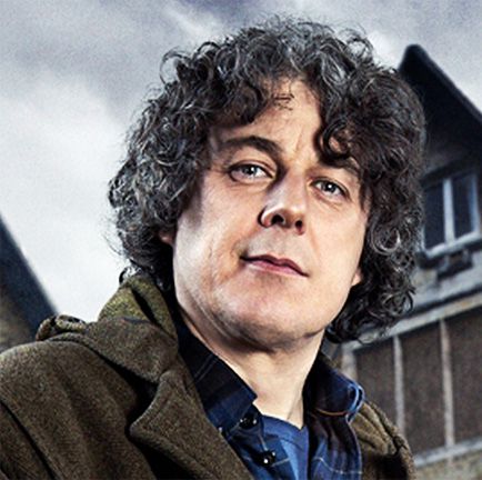 Jonathan Creek; private detective